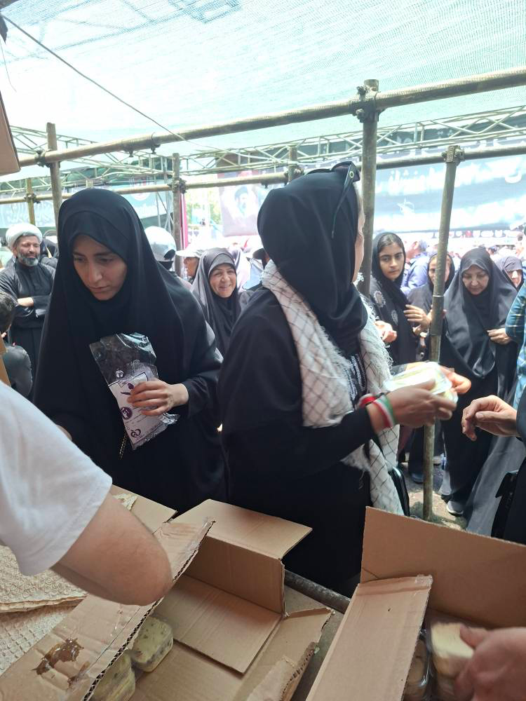 جلوه‌های همدلی و خدمت جامعه ورزش ناشنوایان در موکب شهید امت